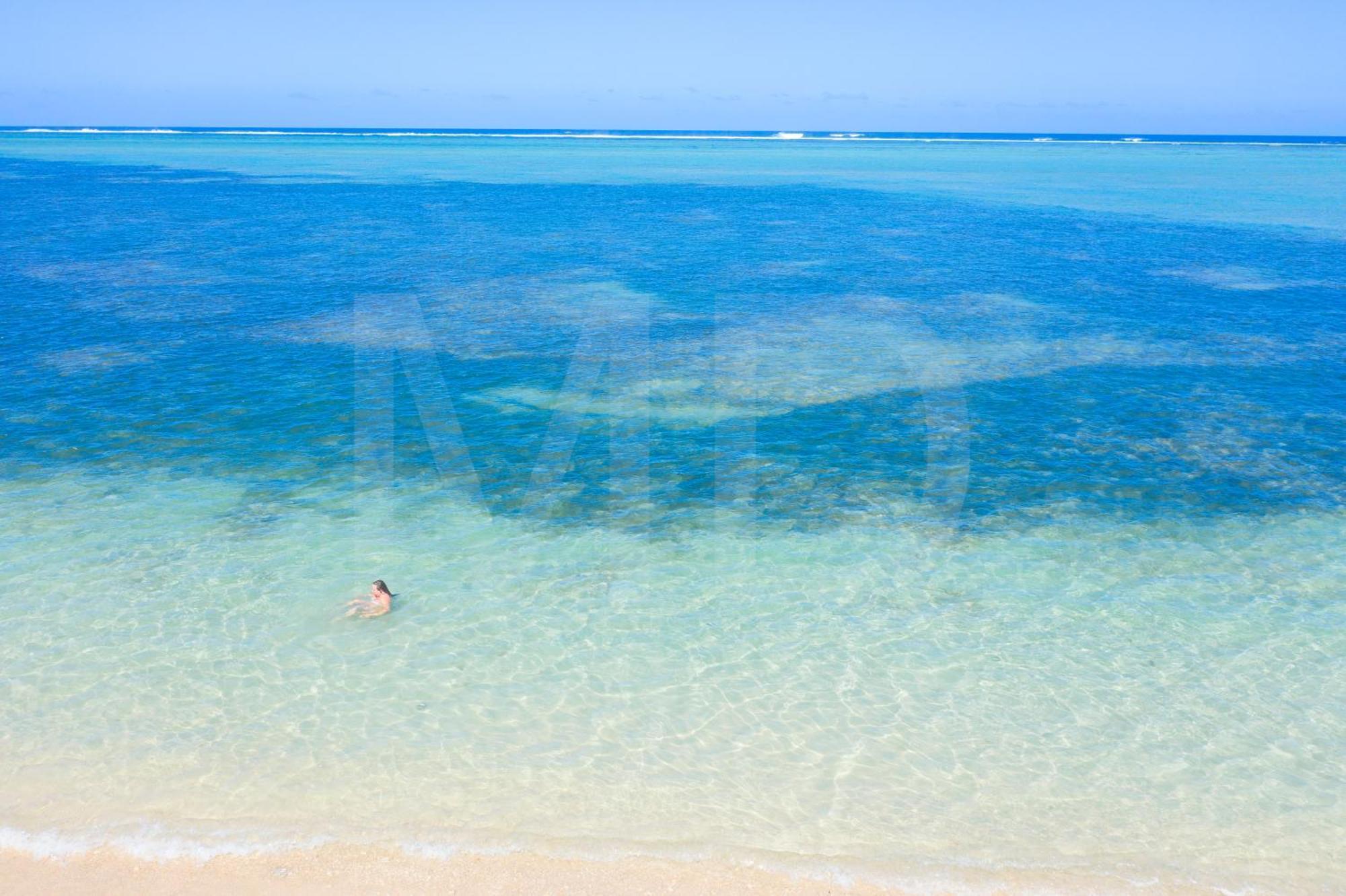 Chalet Kestrel With Pool On The Beach Riambel エクステリア 写真